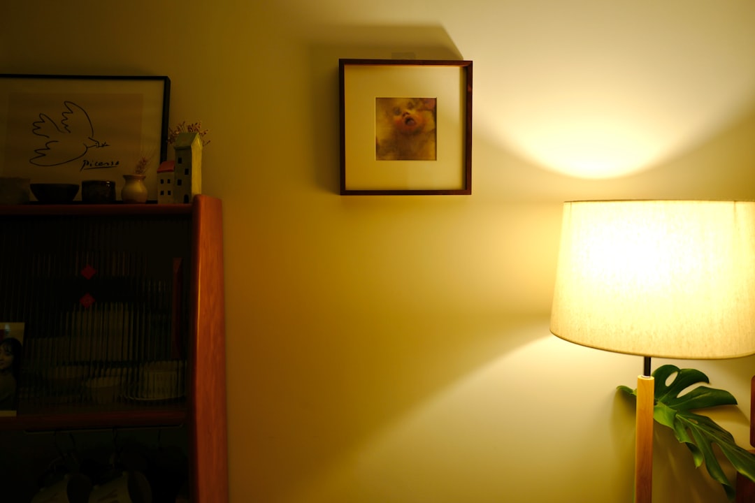 Photo Iris Wall Lamp