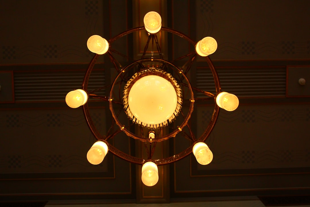 Photo remote dimming chandeliers